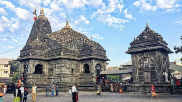 Pune to Trimbakeshwar Cab l Aaeroo Cab